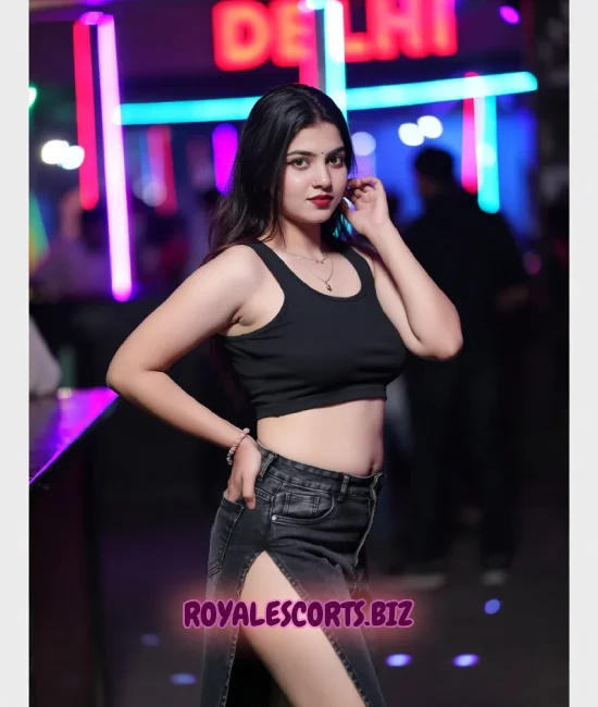 Ananya Jaipur ki Randi